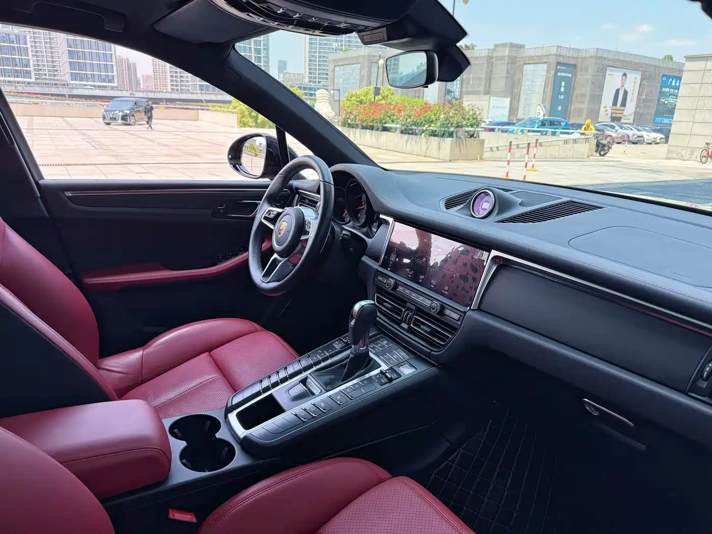 Porsche Macan 2021 Macan 2.0T фото 11
