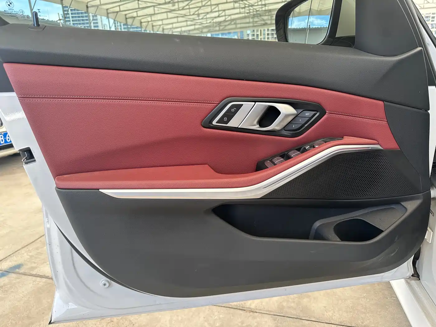 BMW 3 Series 2024 325i M Sport Package фото 18