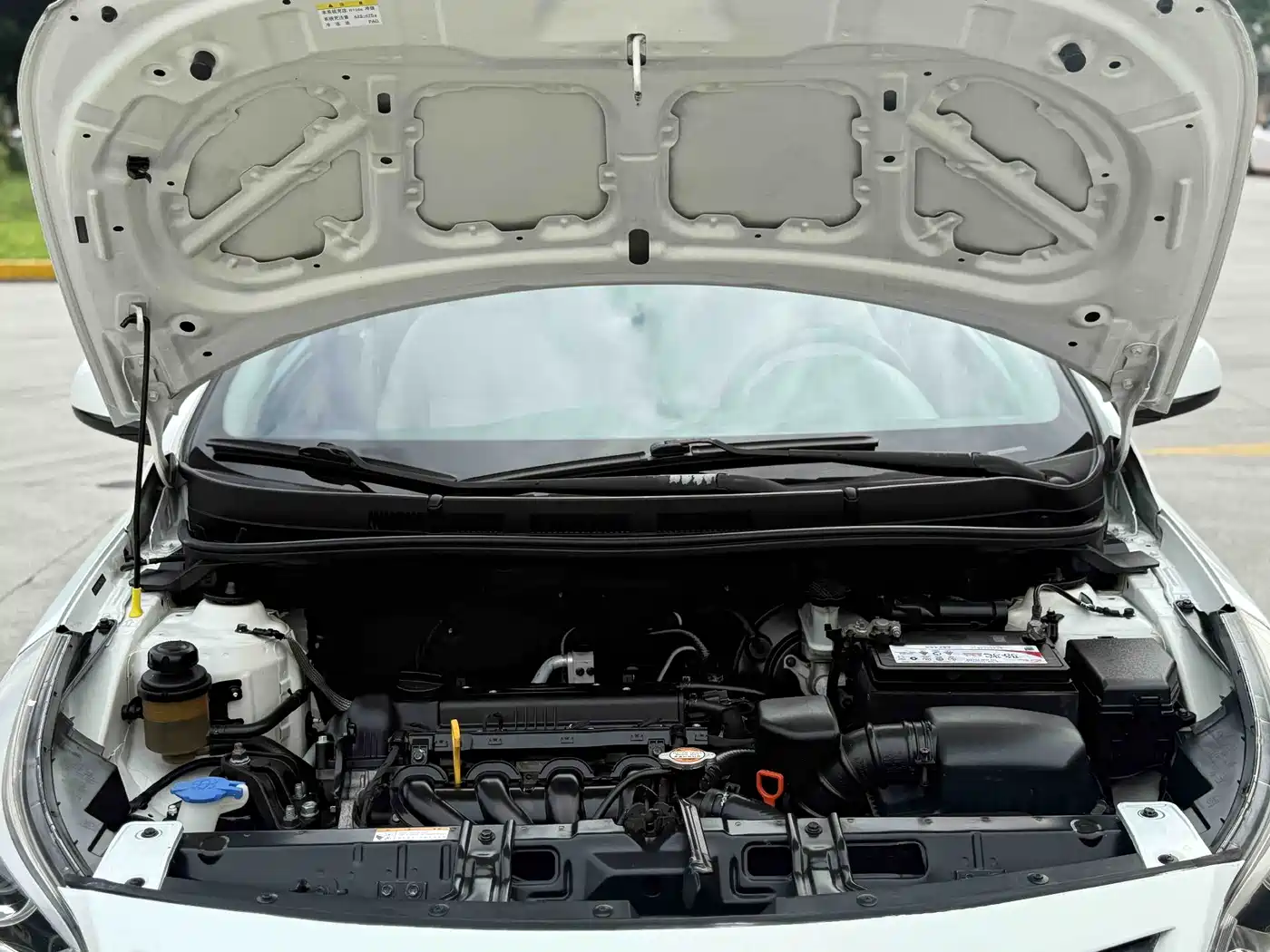 Hyundai Verna 2014 1.4L Automatic Leading GLX фото 21