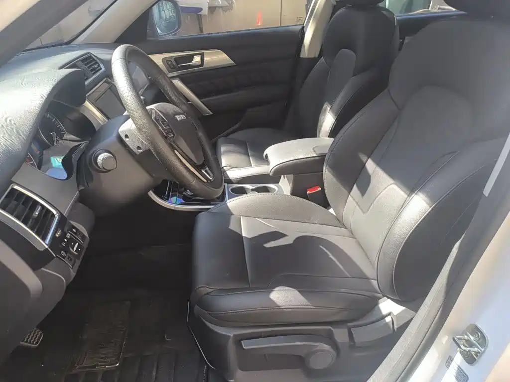 Haval H2 2015 2016 Red Label 1.5T Manual 2WD Luxury