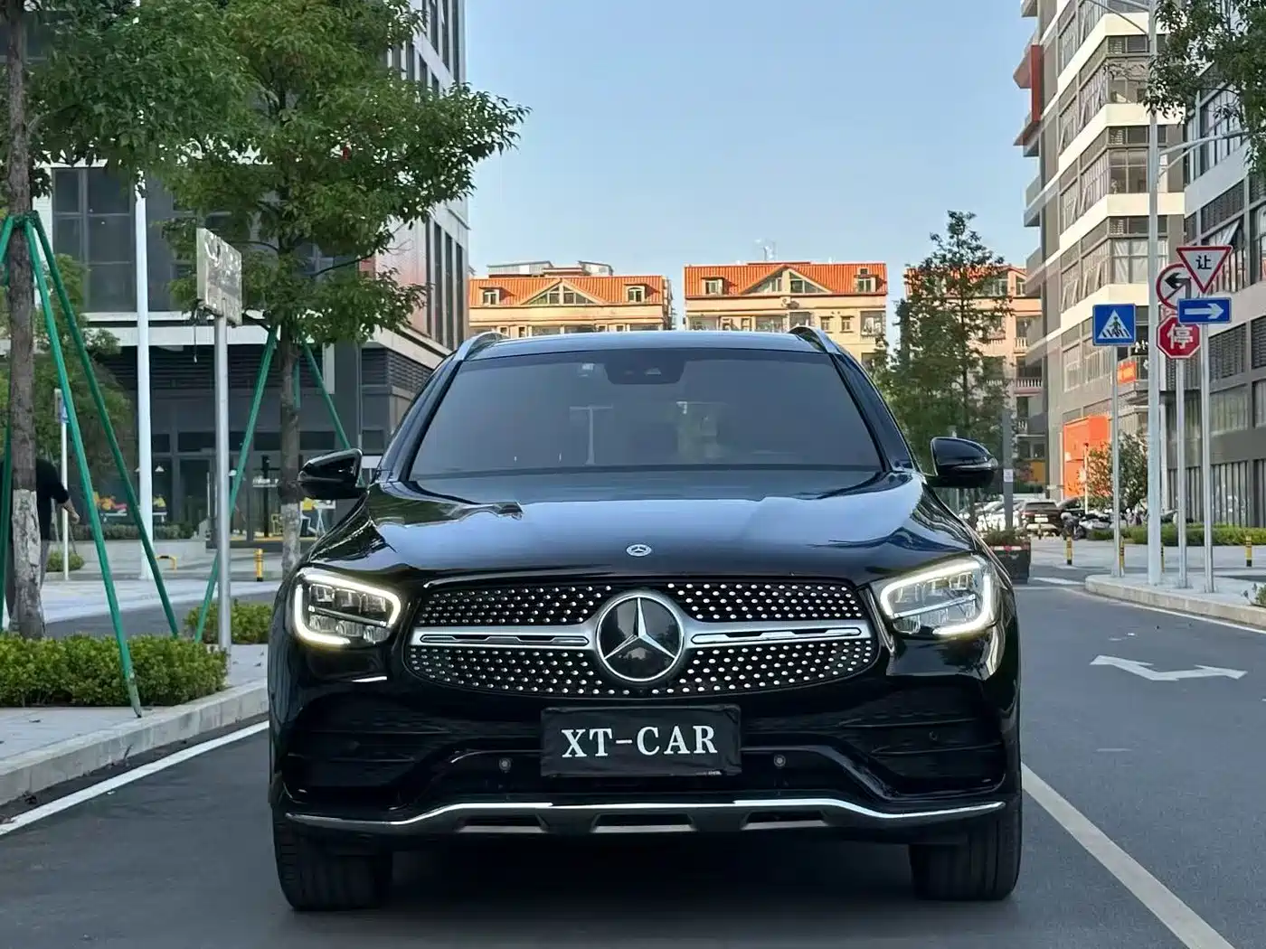 Mercedes-Benz GLC 2021 GLC 300 L 4MATIC Sporty фото 2