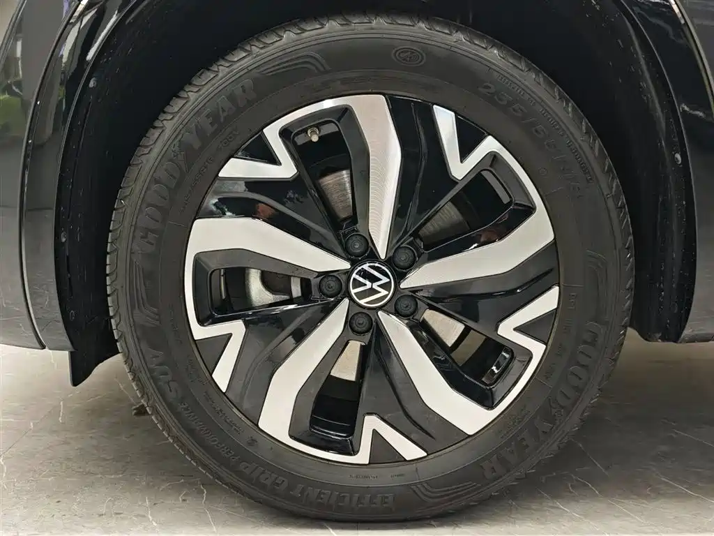 VOLKSWAGEN TANYUE GTE PLUG IN HYBRID