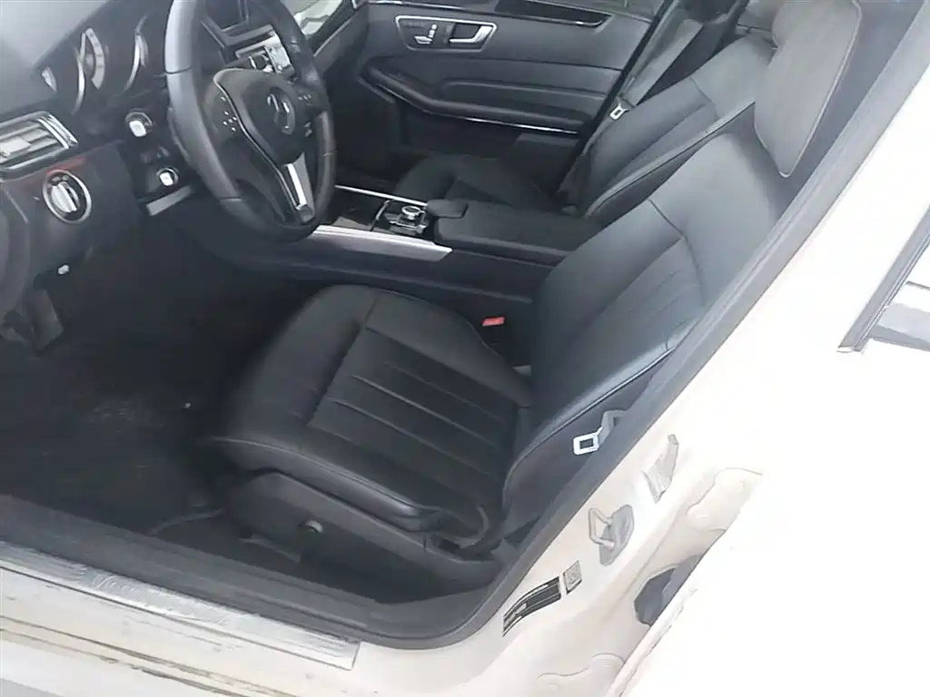 Mercedes-Benz E-Class 2015 Facelift E 200 L Sport фото 15