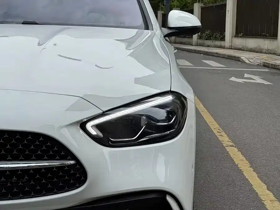 Mercedes-Benz C-Class 2025 C 260 L Sport Edition фото 4