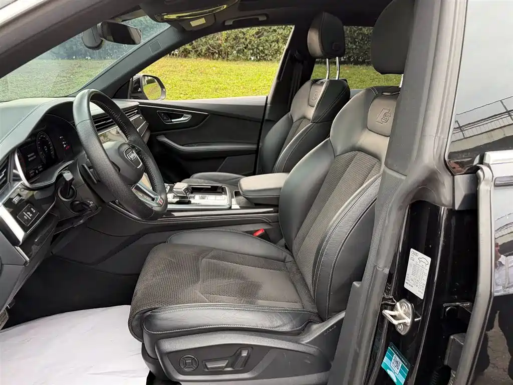 Audi Q8 2021 Model 55 TFSI Premium Dynamic фото 8