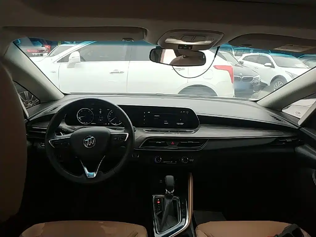 Buick GL6 2021 323T Mild Hybrid Connected Luxury фото 10