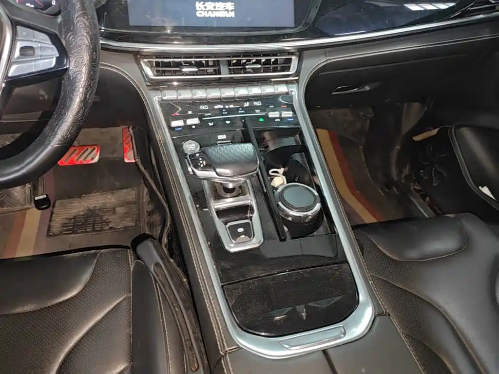 Changan CS85 2020 2019 2.0T Auto Premium Edition (China VI)
