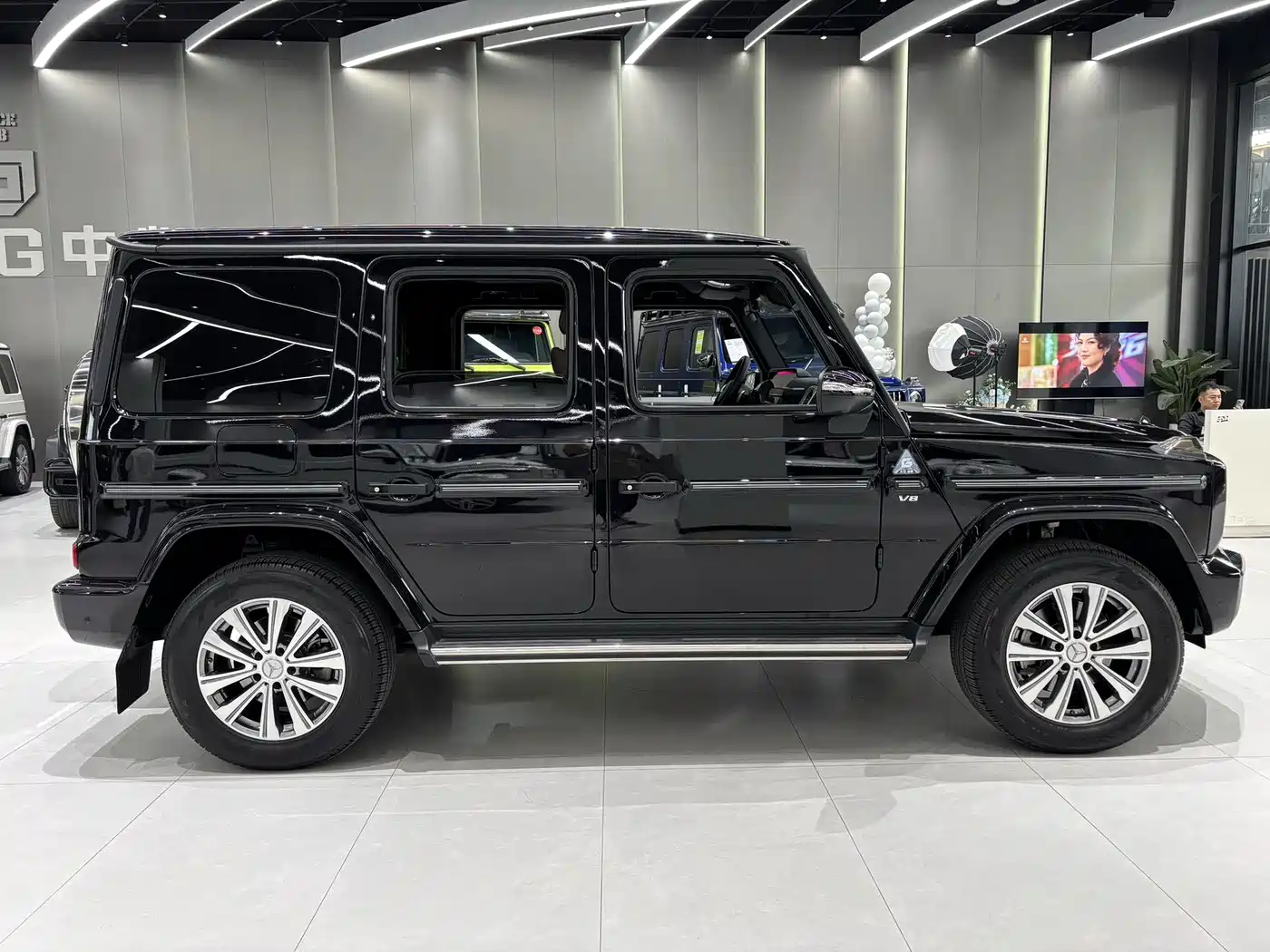 MERCEDES-BENZ G-CLASS