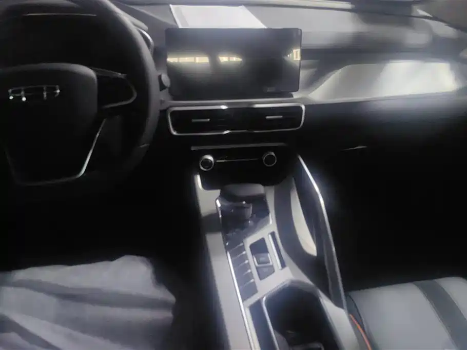 GEELY AUTOMOBILE BINYUE