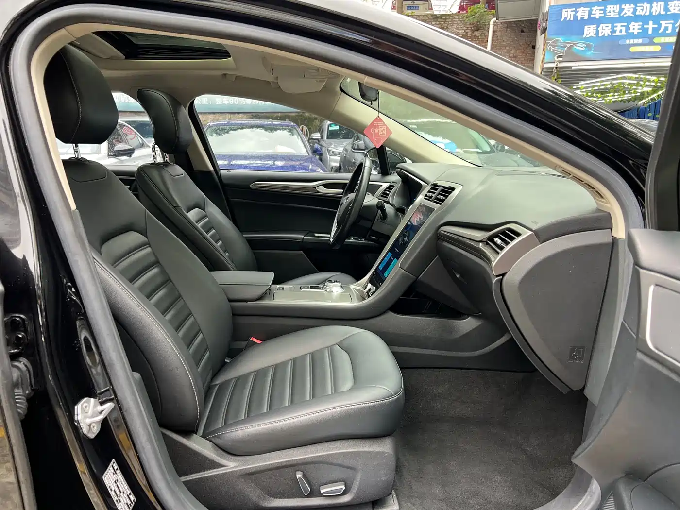 FORD MONDEO