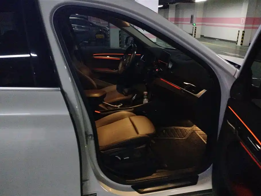 BMW X1 2022 xDrive25Li Premium фото 8