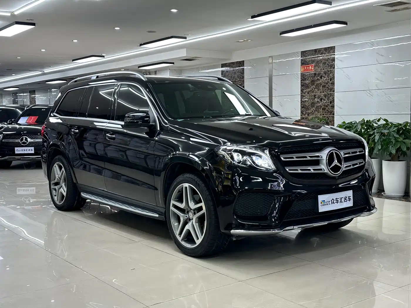 Mercedes-Benz GLS 2016 GLS 400 4MATIC Luxury фото 3