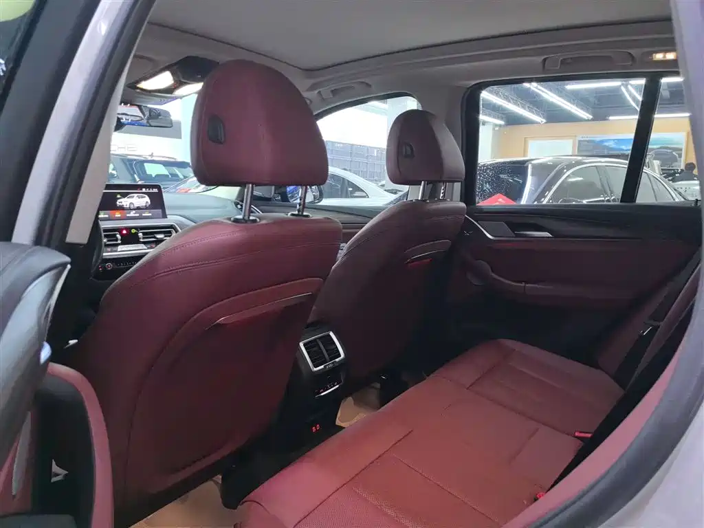 BMW X3 2023 Facelift xDrive30i Leading M Night Package фото 17