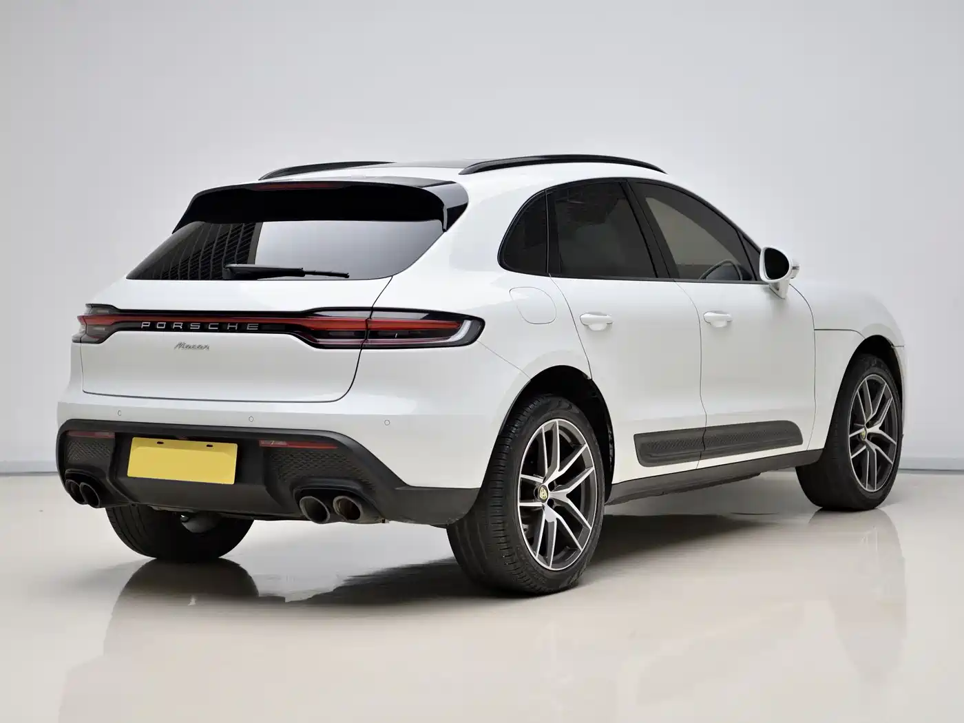 Porsche Macan 2023 Macan 2.0T фото 4