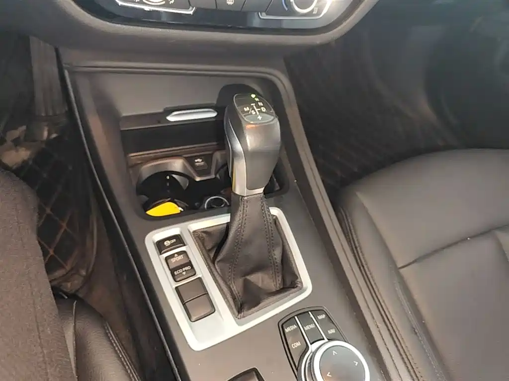BMW 1 Series 2019 118i Fashion Edition фото 14