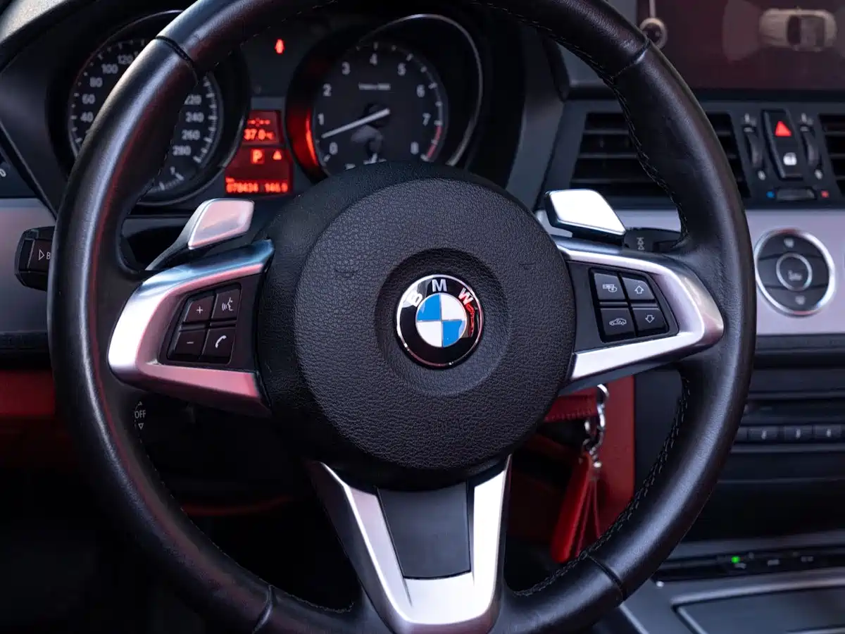 BMW Z4 2011 2011 sDrive23i Flame Limited Edition