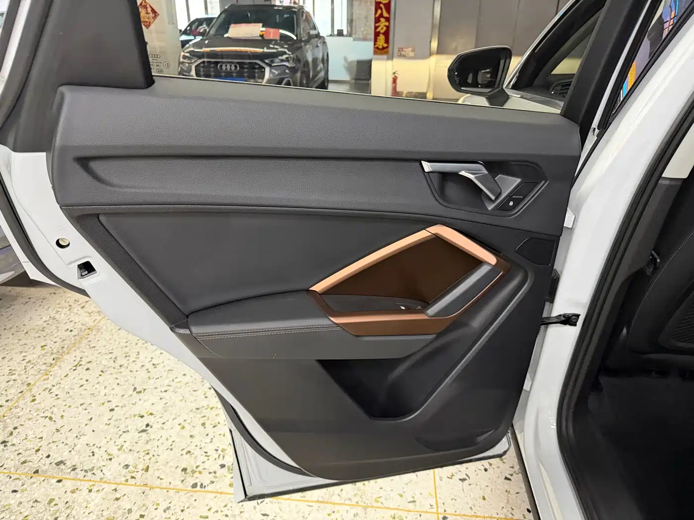 Audi Q3 2022 35 TFSI Fashion Dynamic фото 13