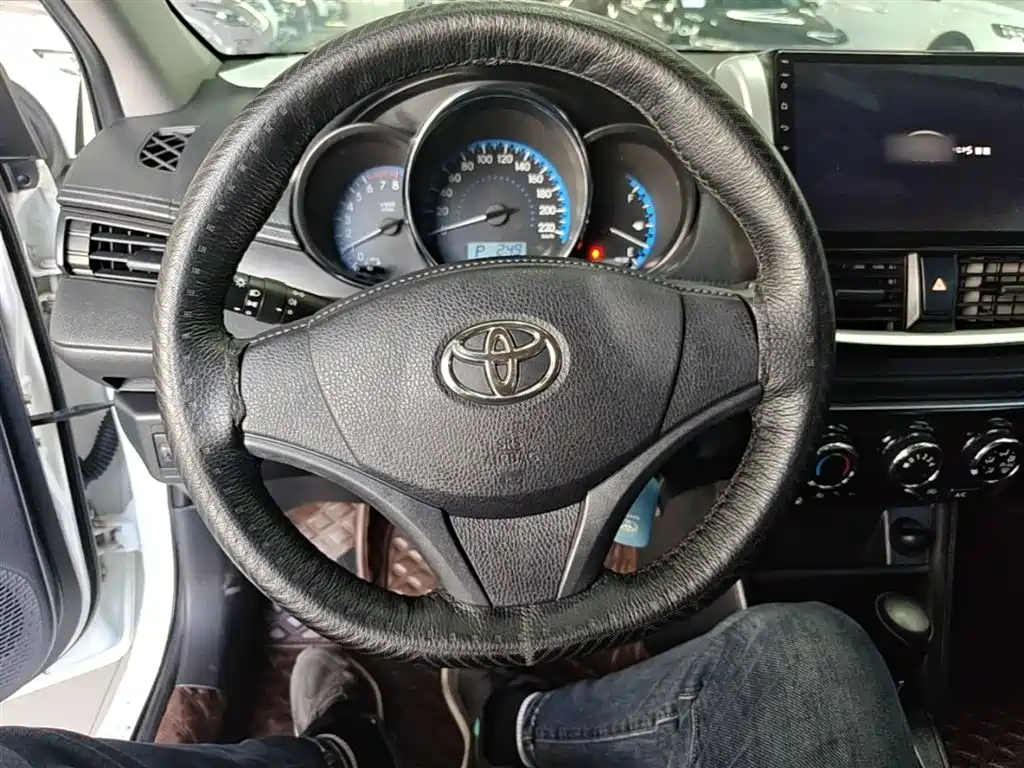Toyota Vios FS 2017 1.5L CVT Fengchi Edition фото 11