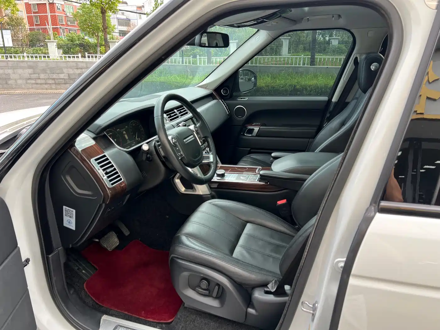 Land Rover Range Rover 2016 3.0 SC V6 Vogue LWB фото 8