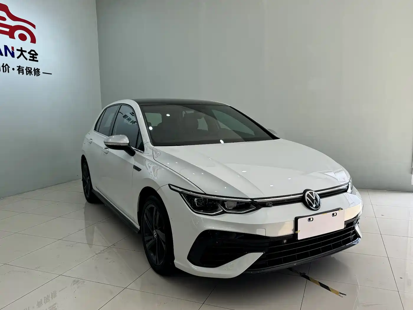 Volkswagen Golf 2023 280TSI DSG R-Line Lite фото 2