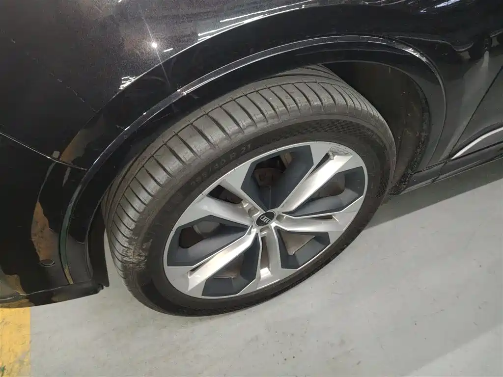 Audi Q7 2021 55 TFSI quattro S line Sport фото 23
