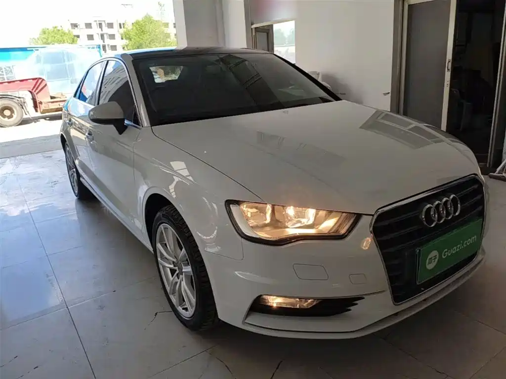 Audi A3 2014 Limousine 35 TFSI Auto Progressive фото 4