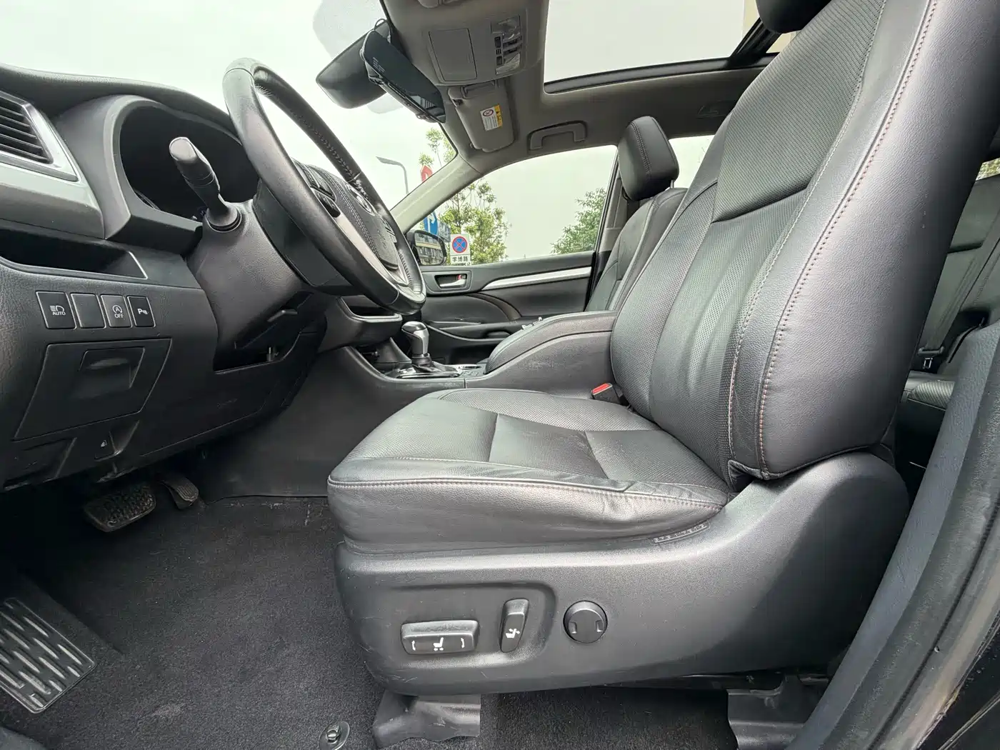Toyota Highlander 2018 2.0T 4WD Luxury 7-seater China VI фото 4