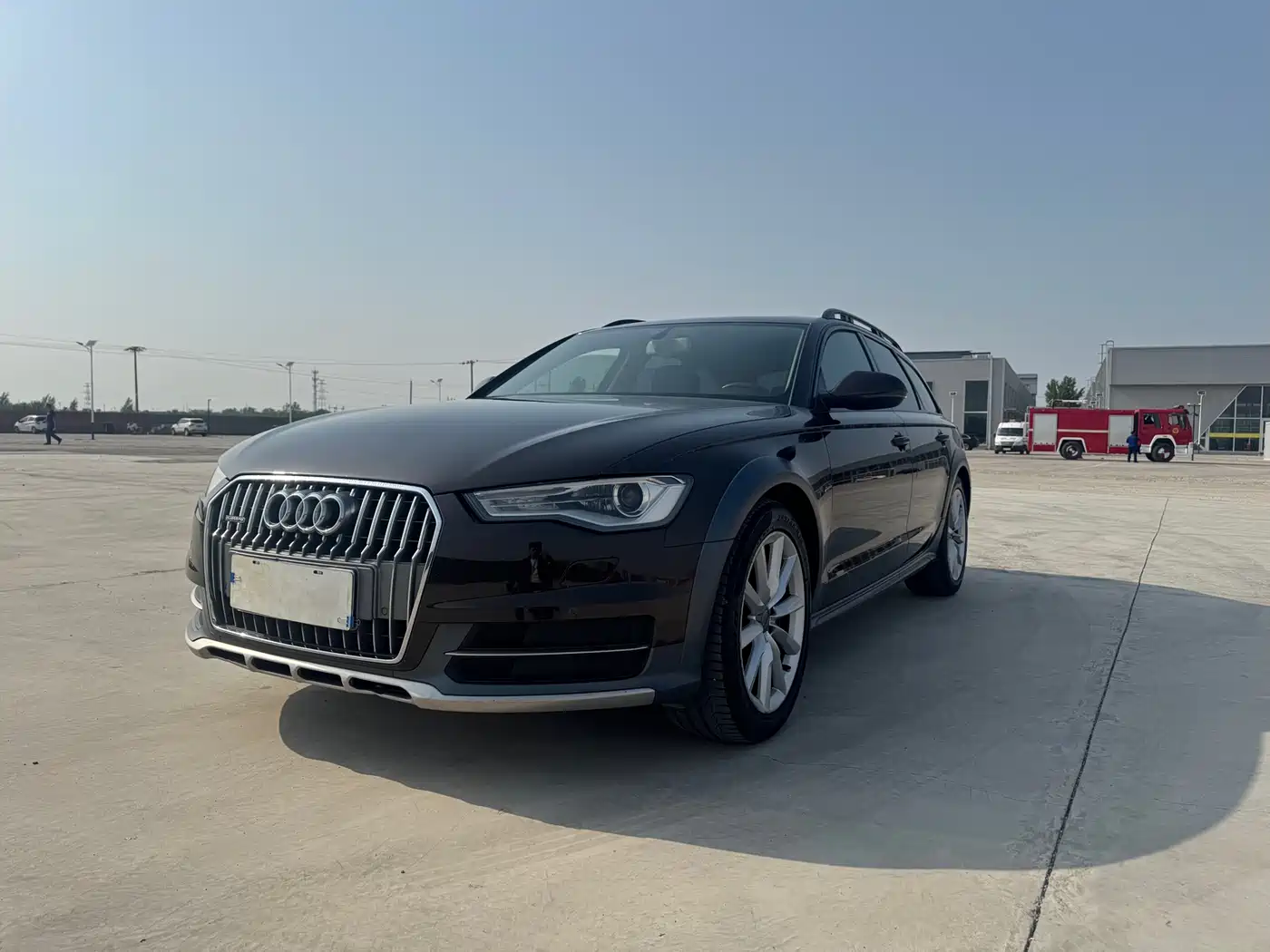 Audi A6 (Import) 2015 3.0T allroad quattro фото 2