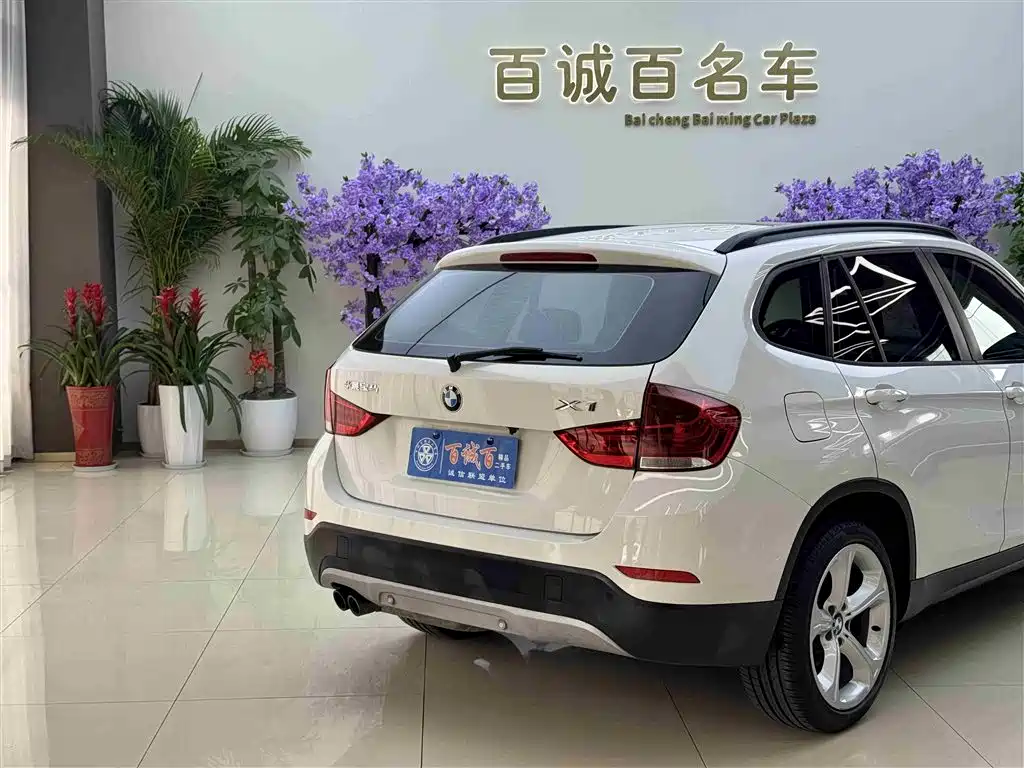 BMW X1 2015 Model sDrive18i Fashion Advanced Edition фото 7