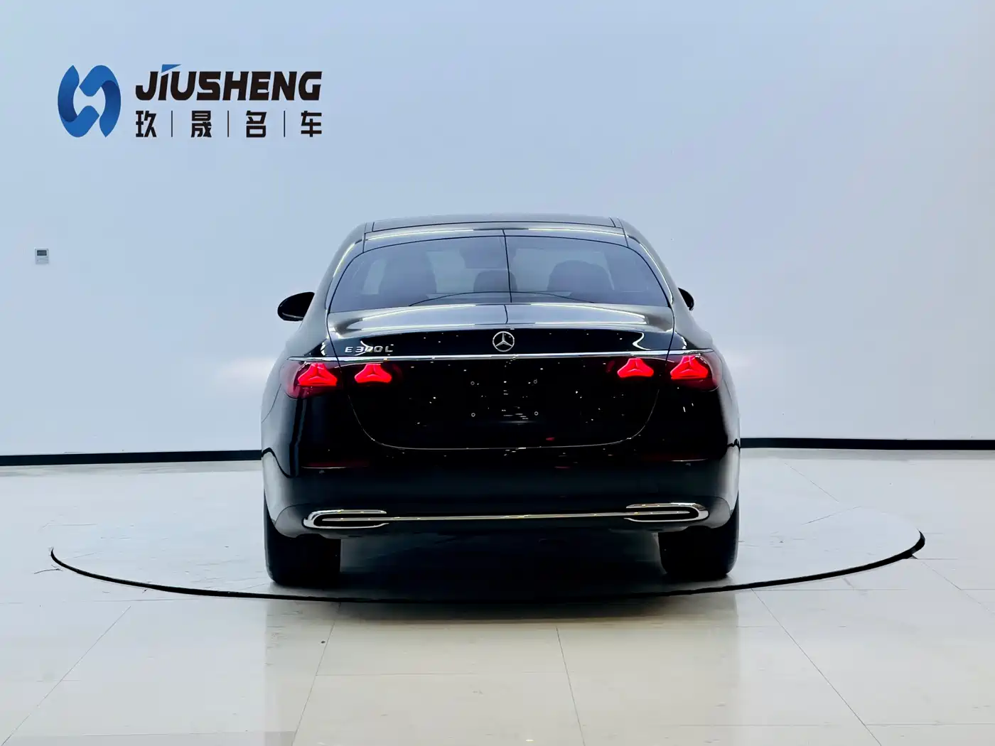Mercedes-Benz E-Class 2025 E 300 L Fashion фото 5