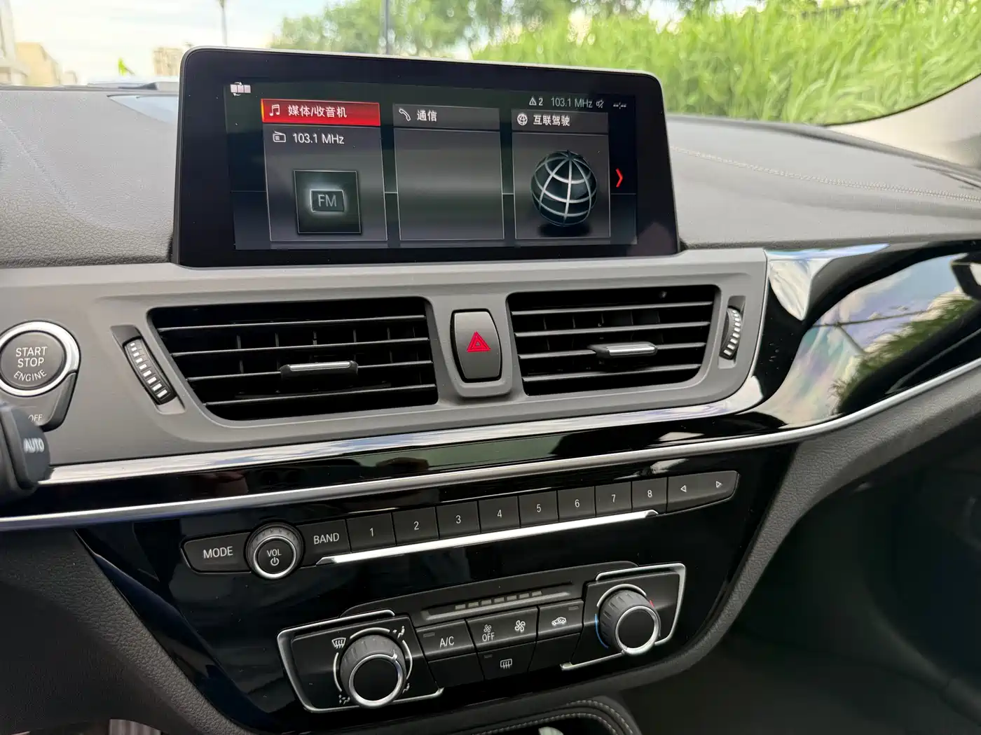 BMW 1 Series 2020 Model 120i M Sport Package фото 12