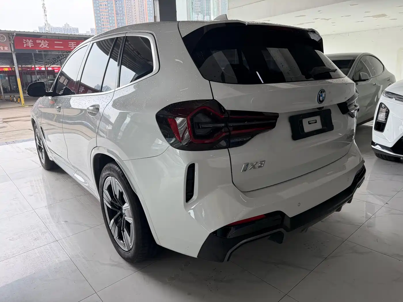 BMW iX3 2023 Leading Type фото 9