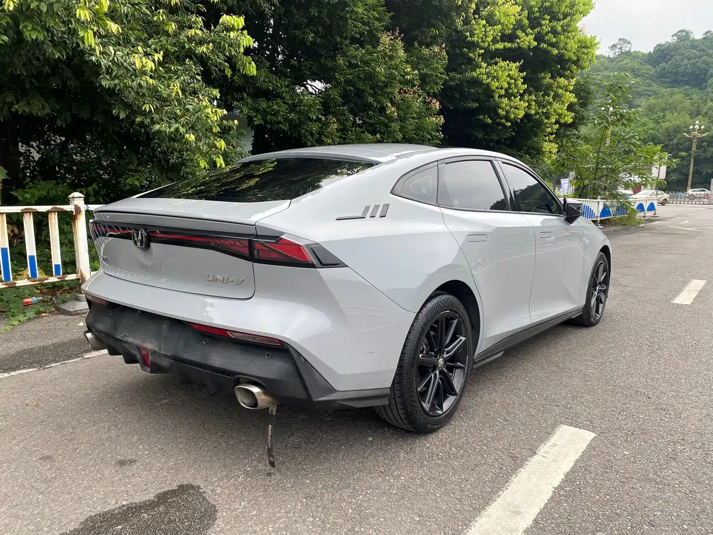 CHANGAN UNI-V