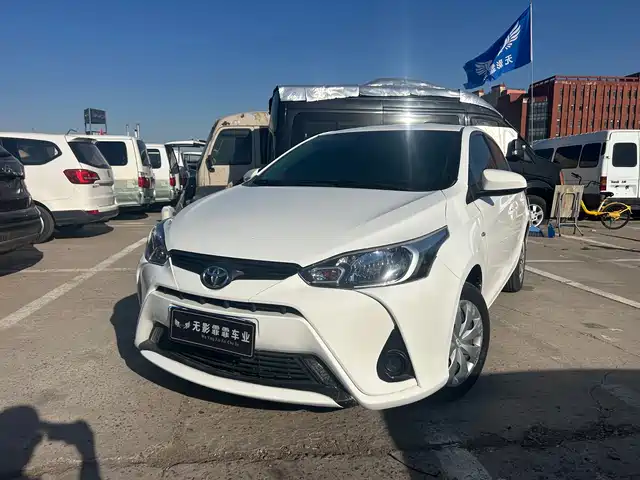 TOYOTA YARIS L TO ENJOY