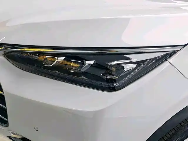 BYD TANG
