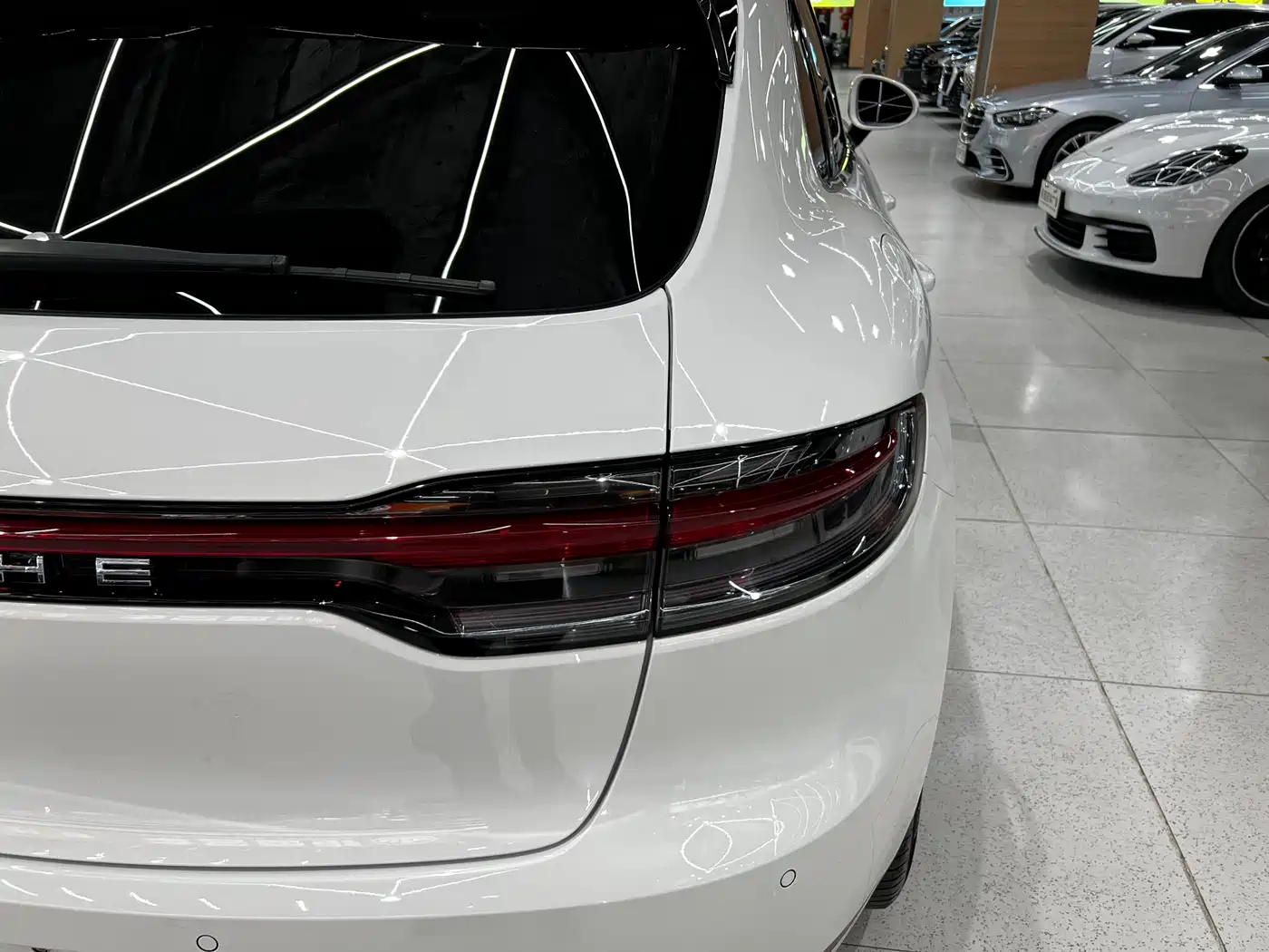 Porsche Macan 2018 Macan S 3.0T фото 6