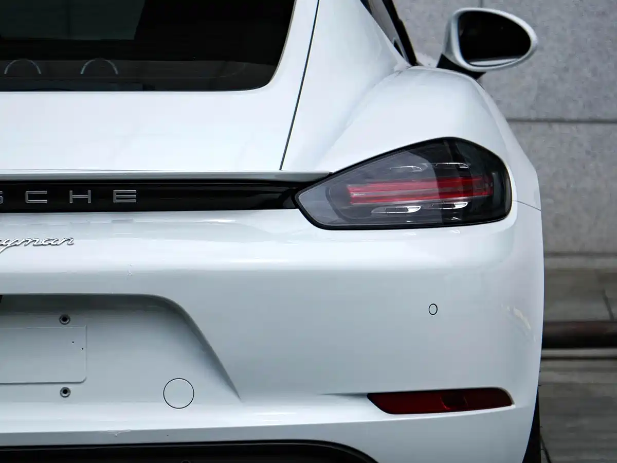 Porsche 718 2018 Cayman 2.0T фото 10