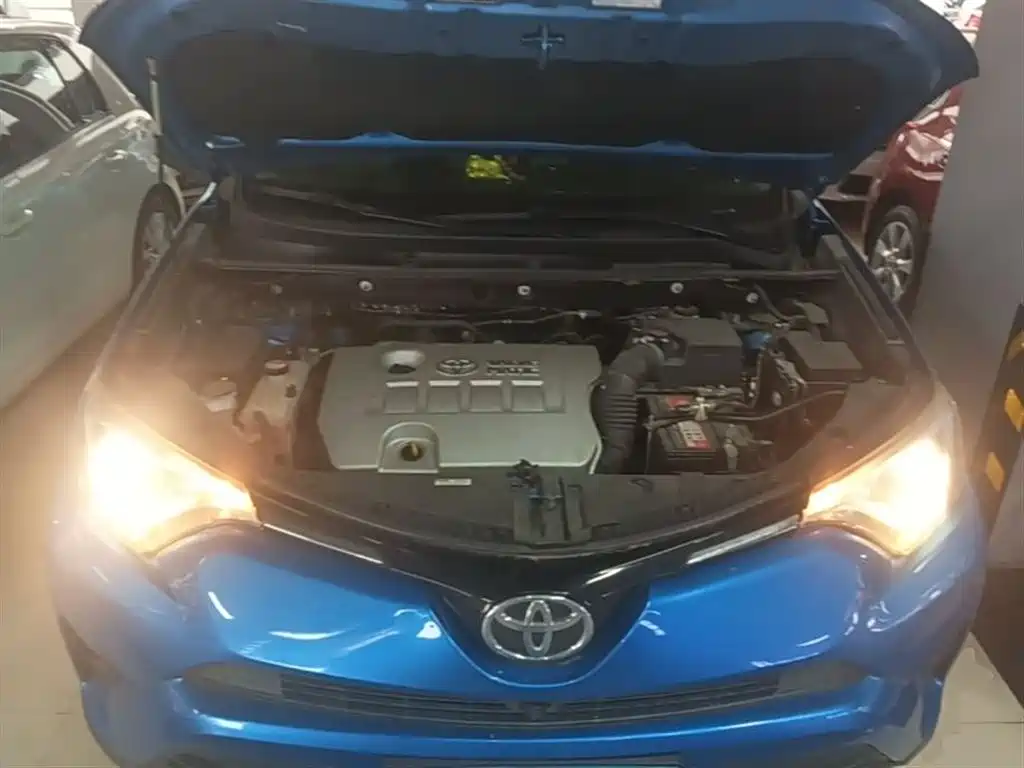 Toyota RAV4 Rongfang 2016 2.0L CVT 2WD Trend (China V) фото 20