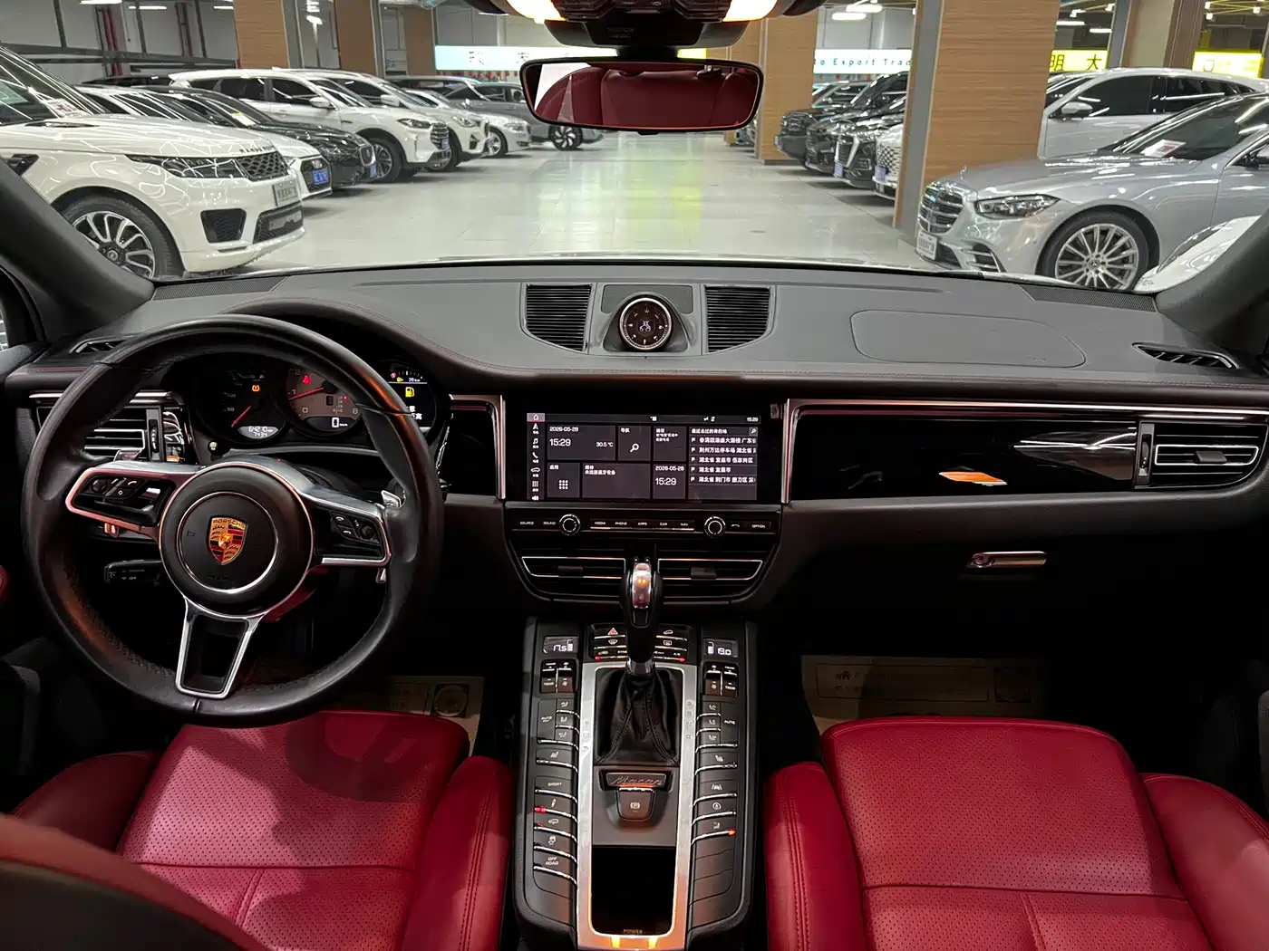 Porsche Macan 2018 Macan S 3.0T фото 11