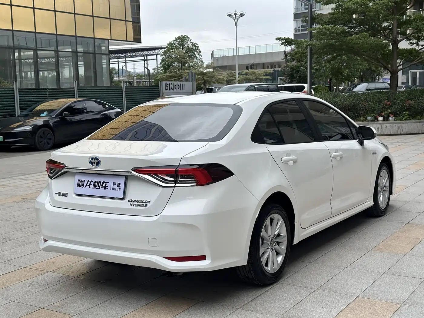 Toyota Corolla 2023 1.8L Smart Hybrid Dual Engine Elite Edition фото 4