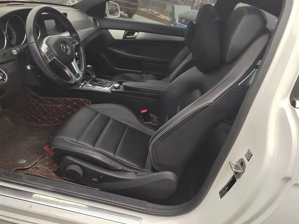 Mercedes-Benz C-Class (Import) 2013 C 180 Coupe фото 11