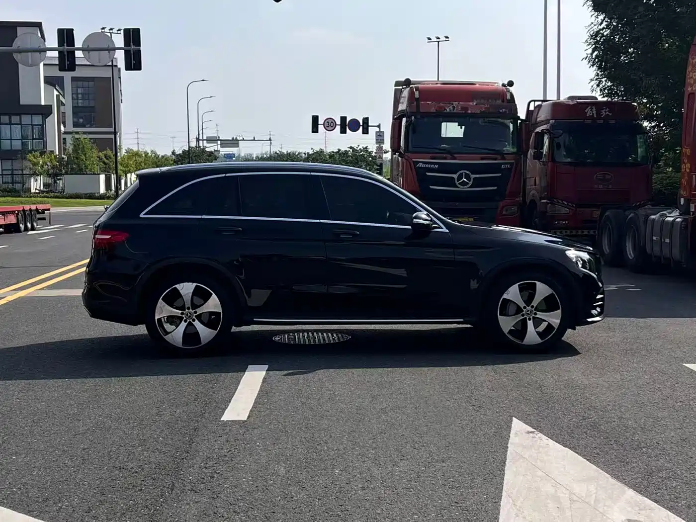 Mercedes-Benz GLC 2018 GLC 300 4MATIC Dynamic фото 8