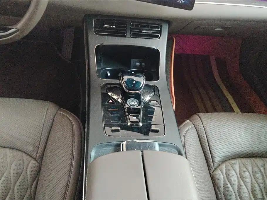 BYD HAN