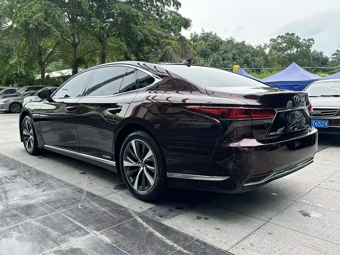 Lexus LS 2021 500h Excellence Edition фото 9