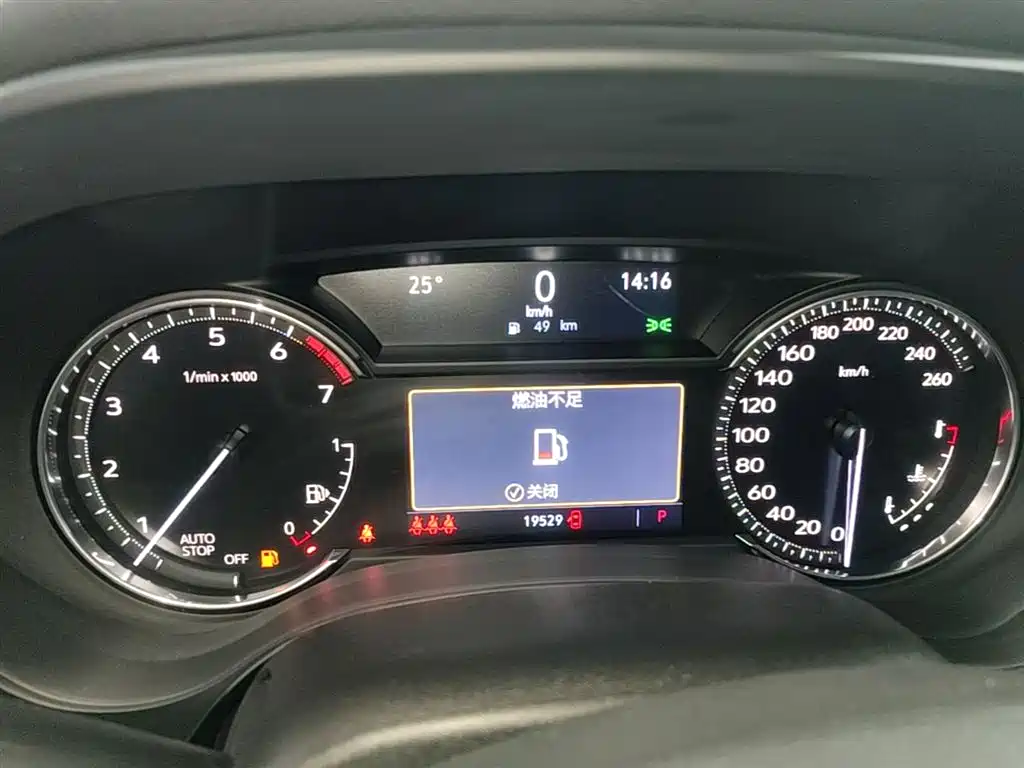Cadillac CT4 2022 28T Luxury Model фото 12