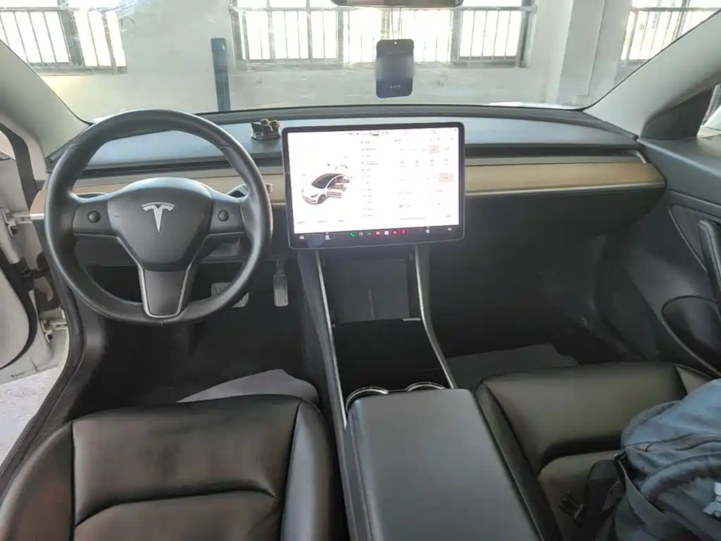 Tesla Model 3 2020 2020 Standard Range Rear-Wheel Drive Upgrade
