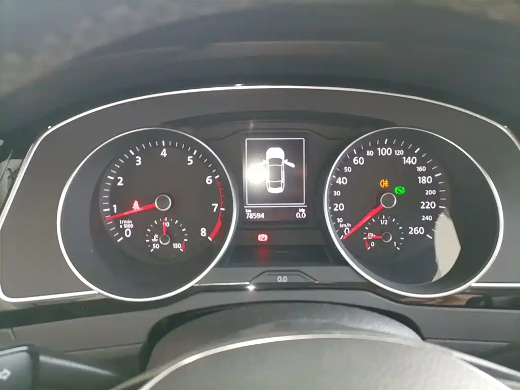 Volkswagen Magotan 2019 330TSI DSG Luxury Class China VI фото 8