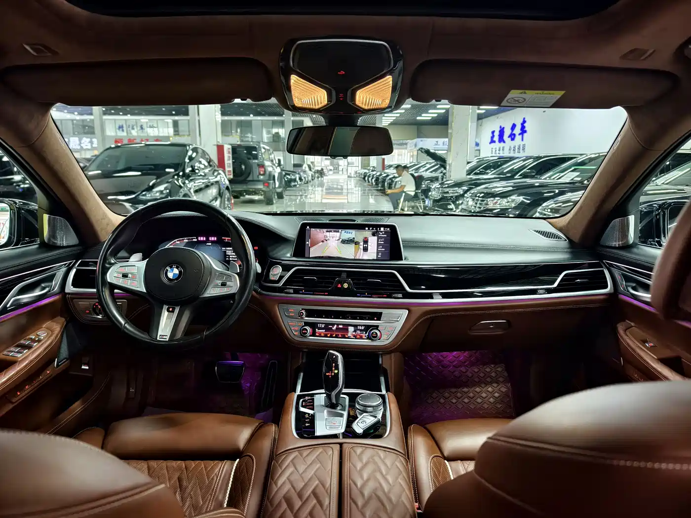 BMW 7 Series 2021 Model 740Li xDrive Executive M Sport Package фото 5