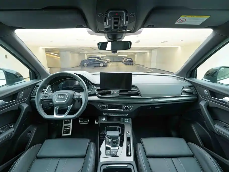 Audi Q5L 2024 Model 40 TFSI Luxury Dynamic фото 20