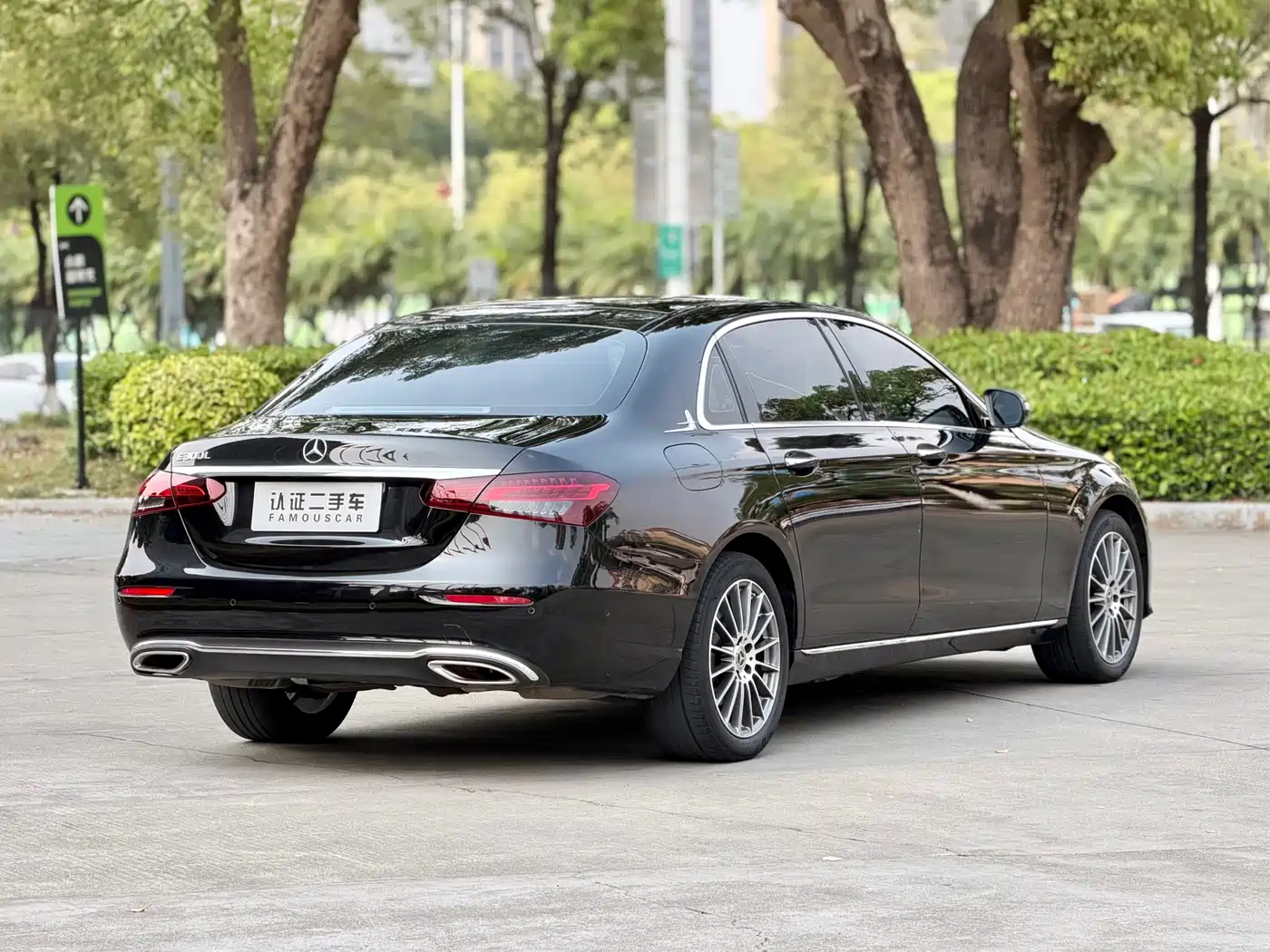 MERCEDES-BENZ E CLASS